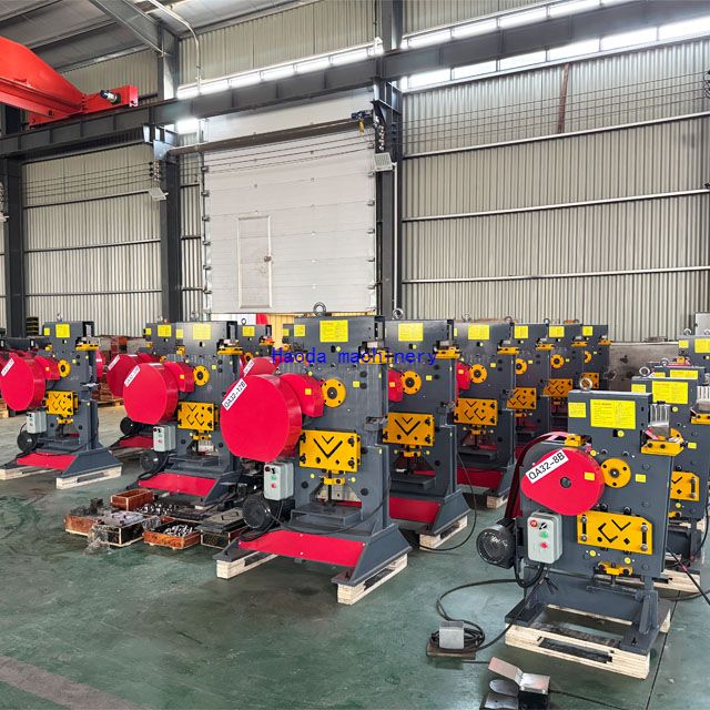  Custom-Tailored Steel Shear & Punch Machine (QA32-14B)