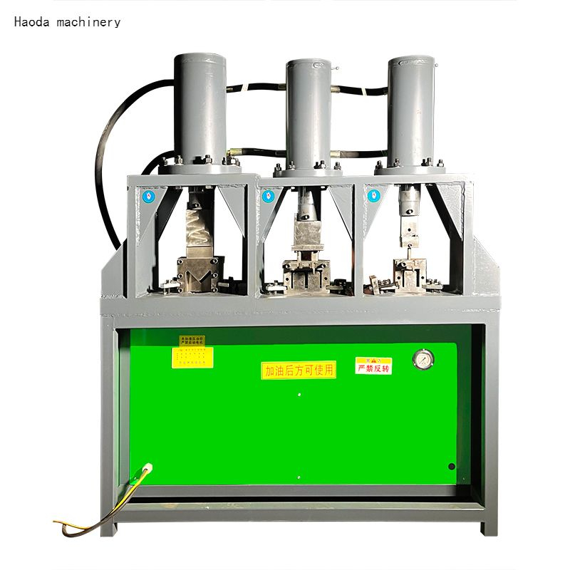 Punching and cutting ironworking machine