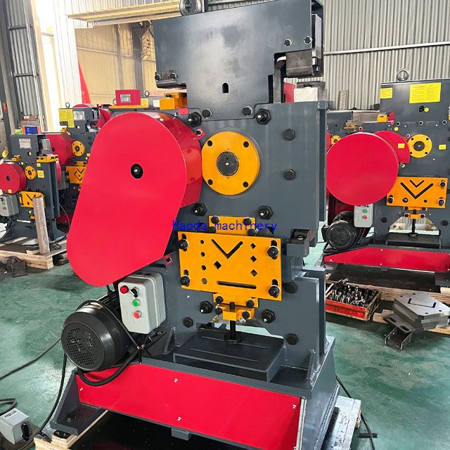 Custom-Tailored Steel Shear & Punch Machine (QA32-14B)