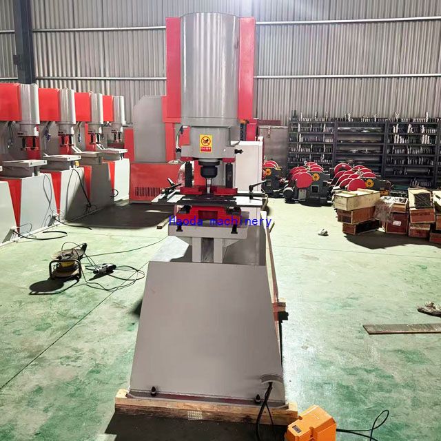 Hydraulic Punching Machine