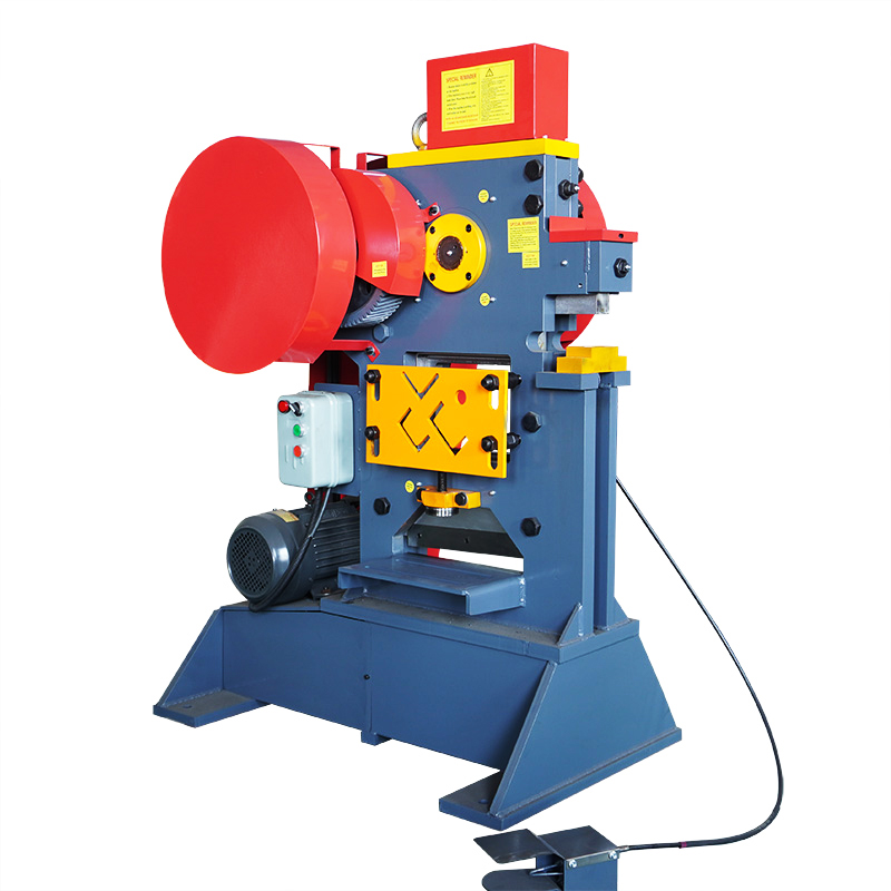 QA32-12A Punching and shearing machine