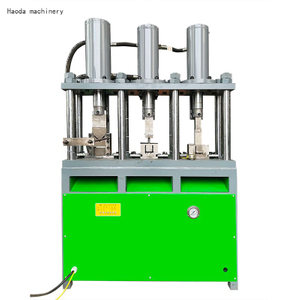 Angle iron cutting machine