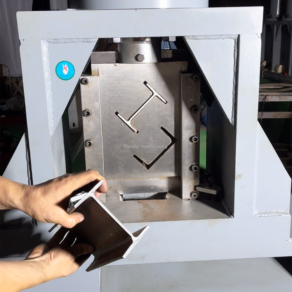 Ironworker Machine Hydraulic I-Beam Punching Machine 
