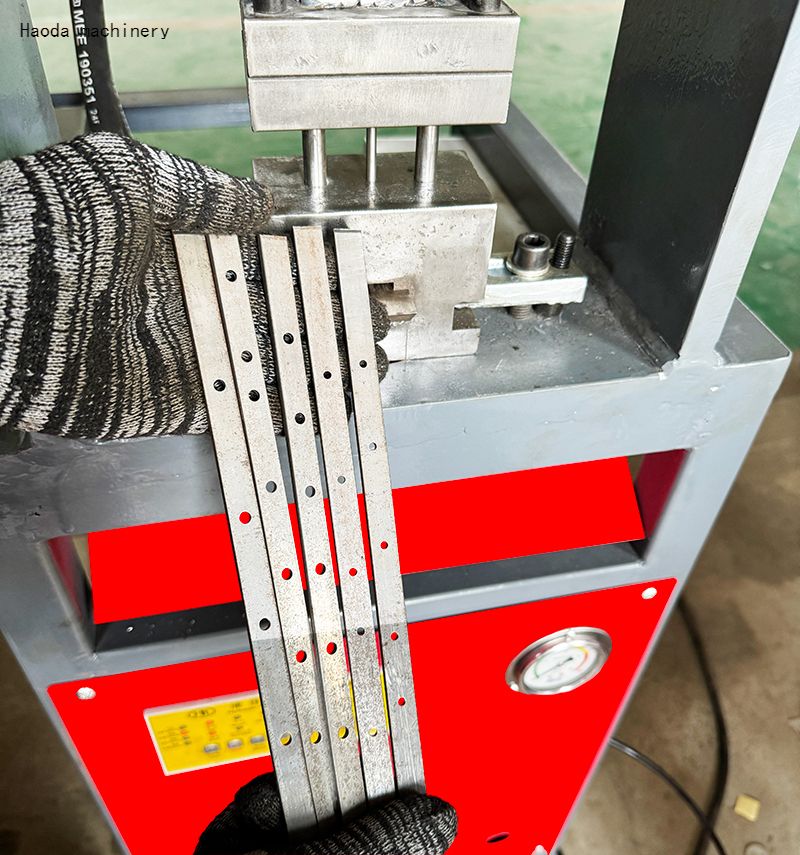 Flat iron punching machine